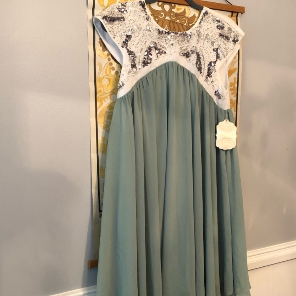 NEW Altar’d State Dress